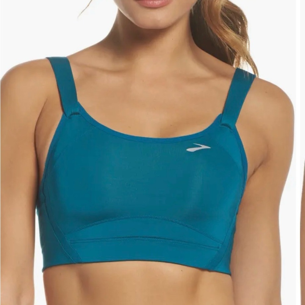 Brooks Jubralee sports bra, size 34E